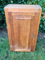 Brocante houten wandkast, Ophalen