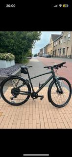 Specialized sirrus X 4.0 eq, Fietsen en Brommers, Ophalen, Zo goed als nieuw