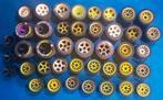Lot van vintage 1/8 on-road voor-en achter foambanden/velgen, Gebruikt, Verzenden, Onderdeel, Nitro