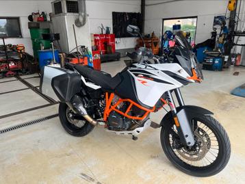 Ktm adventure 1090 R beschikbaar voor biedingen