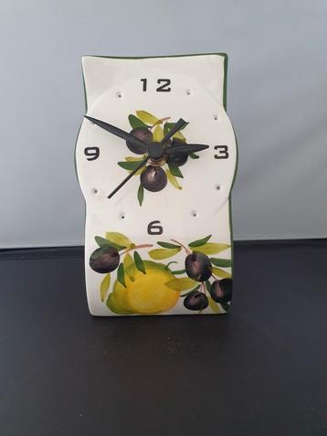 Ceramiche Garda klok  beschikbaar voor biedingen