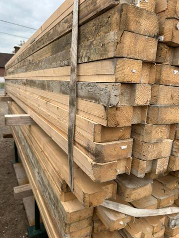 Goedkope balken 13,5 x 5,5 cm beschikbaar voor biedingen