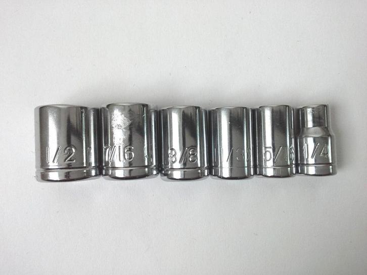 Lot de 6 douilles 6 pans pour bricolage, Doe-het-zelf en Bouw, Gereedschap | Handgereedschap, Gebruikt, Ophalen of Verzenden