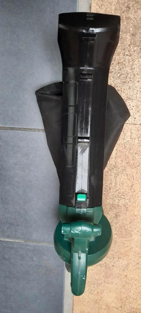 Bladzuiger/ bladblazer, Tuin en Terras, Bladblazers, Zo goed als nieuw, Handgedragen, Elektrisch, Met opvangzak, Met versnipperfunctie