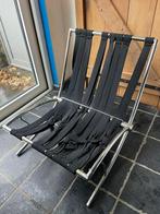 Zwarte zitstoel, Enlèvement