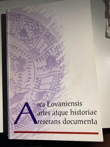 Jaarboek 1992. 'De Vrienden van de Leuvense Stedelijke Musea beschikbaar voor biedingen