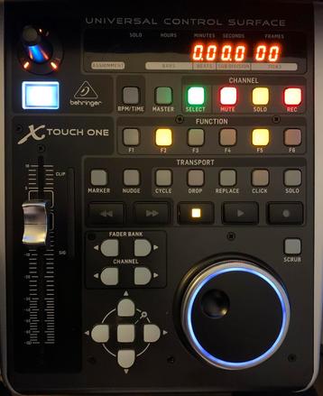 Behringer X-Touch One - Contrôleur MIDI/DAW, Enlèvement ou Envoi, Comme neuf