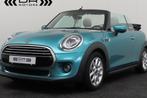 MINI Cooper Cabrio 1.5 Automaat - CARPLAY - LEDER - NAVI, Auto's, 4 cilinders, Cabriolet, Bedrijf, Lederen bekleding