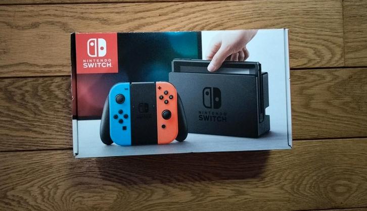 Nintendo switch 1, Games en Spelcomputers, Spelcomputers | Nintendo Switch, Zo goed als nieuw, Ophalen