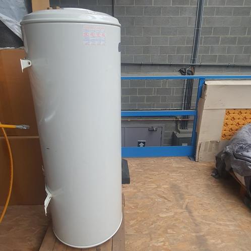 Boiler réserve eau chaude sanitaire occasion 200L, Doe-het-zelf en Bouw, Chauffageketels en Boilers, Gebruikt, Boiler, Ophalen