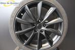 Tesla Model 3 Velgen 19 Inch Winterbanden 7MM, Gebruikt, Banden en Velgen, Winterbanden, 235 mm
