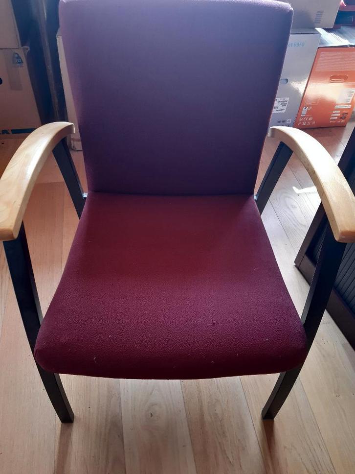 Fauteuils visiteurs (x6) toile rouge, Huis en Inrichting, Bureaustoelen, Zo goed als nieuw, Bureaustoel, Rood, Ophalen