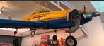 Vintage Comet 56 vliegtuig met motor, Hobby en Vrije tijd, Modelbouw | Radiografisch | Vliegtuigen, Ophalen, Zo goed als nieuw