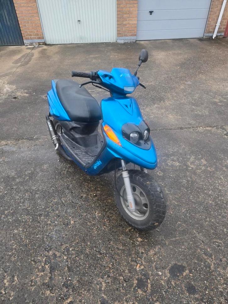 Mbk booster yamaha 2004, Fietsen en Brommers, Scooters | Peugeot, Ophalen