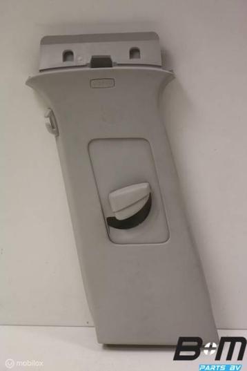 B-stijl bekleding links VW Tiguan 5N beschikbaar voor biedingen