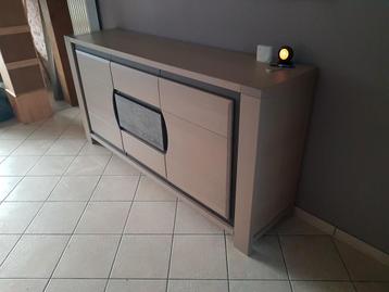 Dressoir en chêne de chez Lambermont beschikbaar voor biedingen