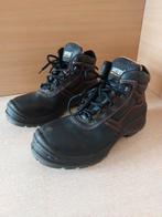 Chaussure de sécurité homme taille 40, Kleding | Heren, Schoenen, Ophalen, Gedragen