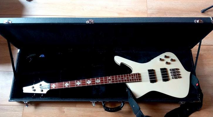 Ibanez SDB3-PW Signature Bass, Muziek en Instrumenten, Snaarinstrumenten | Gitaren | Bas, Zo goed als nieuw, Elektrisch, Ophalen