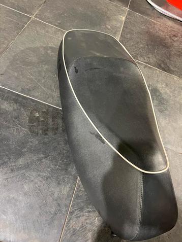 Vespa gts 300 zadel, Enlèvement ou Envoi