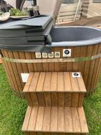 JONG GEBRUIKTE 2-PERSOONS HOTTUB ~ elektrische en luxe, Tuin en Terras, Ophalen, Zo goed als nieuw, Verlichting