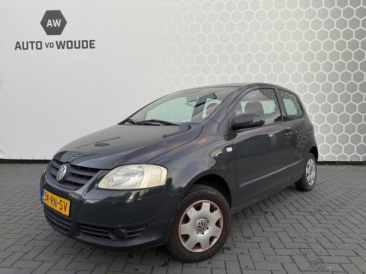 Volkswagen Fox 1.4 Trendline elektrische ramen CV, Auto's, Volkswagen, Bedrijf, Te koop, Fox, ABS, Airbags, Alarm, Centrale vergrendeling