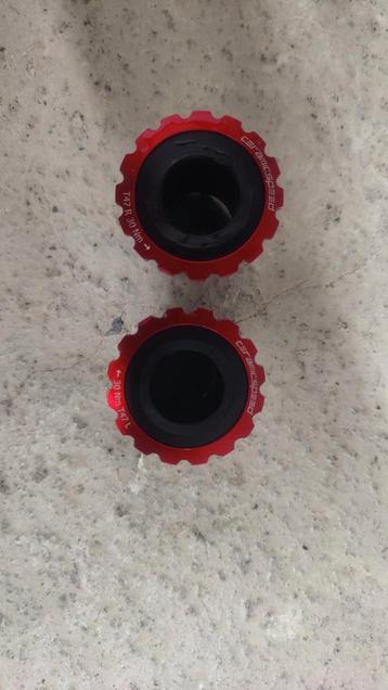 Ceramicspeed T47 Shimano hollowtec trapas beschikbaar voor biedingen
