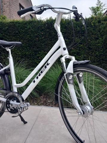 TREK T300, in nieuwstaat beschikbaar voor biedingen