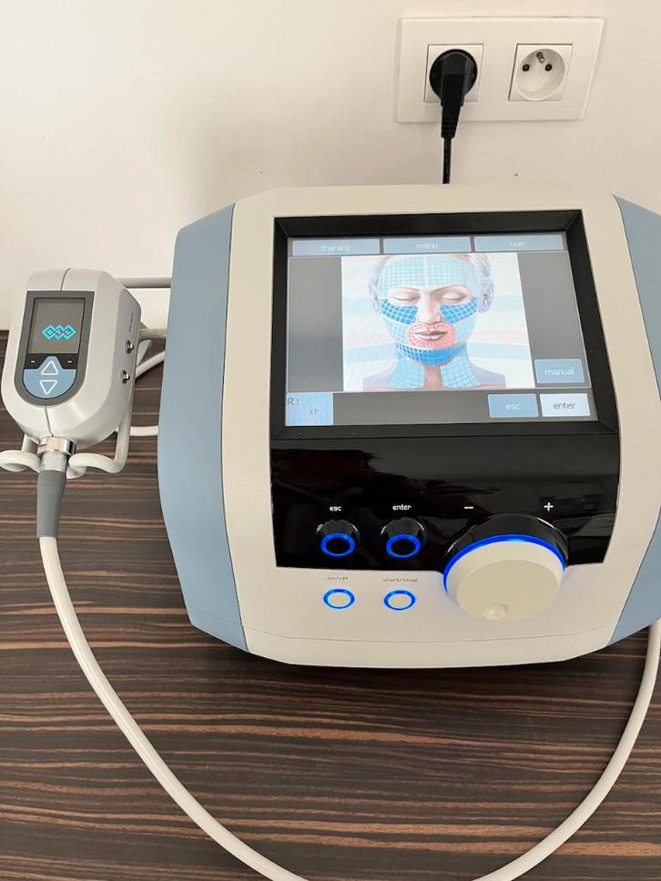 BTL Exilis Protégé radiofrequentie huidversteviging, Electroménager, Électroménager & Équipement Autre, Utilisé, Enlèvement