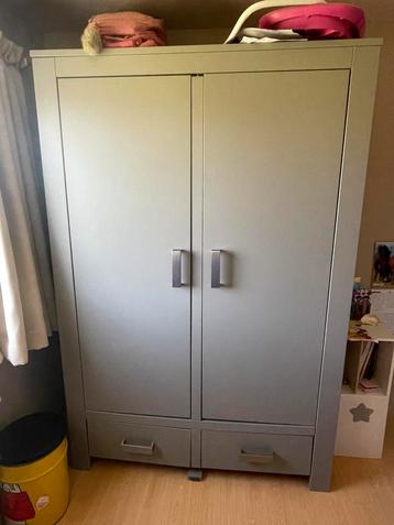 Quax commode et penderie table langer gris, Enlèvement, Comme neuf, Commode