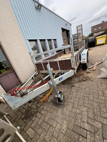 Vabo 5t machinedrageraanhangwagen beschikbaar voor biedingen