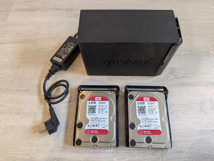 Synology DiskStation DS214 NAS (2-Bay) met 2x3 TB Opslag 6TB, Computers en Software, NAS, Zo goed als nieuw, Ophalen of Verzenden
