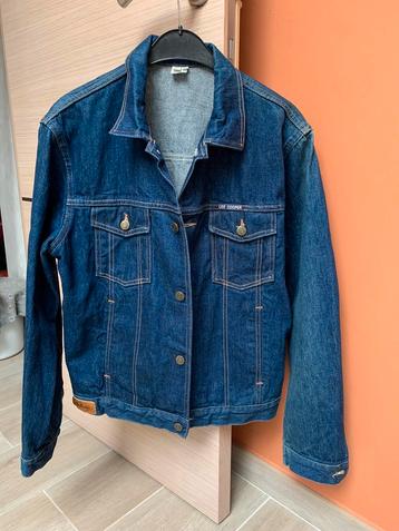 Veste en jeans imitation lee cooper taille 44 made in Italy beschikbaar voor biedingen