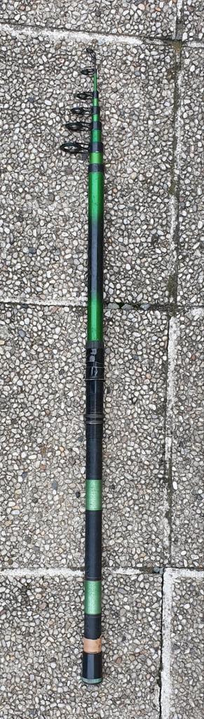 Telescopische vishengel ~ groene hengel beschikbaar voor biedingen