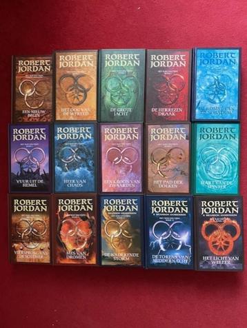  ROBERT JORDAN HET RAD DES TIJDS DE COMPLETE SERIE IN GOEDE  beschikbaar voor biedingen