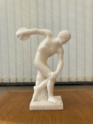 Marmer beeld - Discuswerper beschikbaar voor biedingen