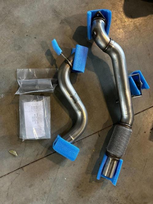 Ford Mustang - Milltek Large-Bore Downpipe & Decat, Auto-onderdelen, Uitlaatsystemen, Ford, Nieuw, Ophalen