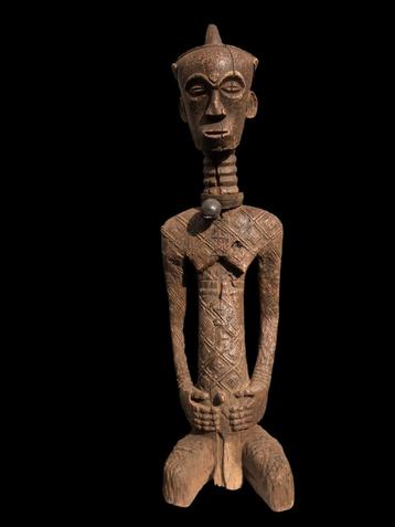 Grande sculpture NDENGESE - Congo - 106cm  disponible aux enchères