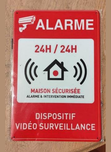Beveiligingsalarm met metalen plaat. 20x30cm. Nieuw, verzend beschikbaar voor biedingen