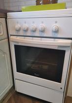 Cuisinière au gaz avec four. Fonctionne parfaitement. Livrai, Elektronische apparatuur, Fornuizen, Ophalen, Zo goed als nieuw