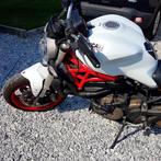 Moto Ducati monster, Particulier, Tourisme, 821 cm³