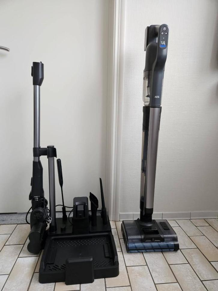 NIEUWE AEG 8000 wet and dry stofzuiger type AW82U2DG, Elektronische apparatuur, Stofzuigers, Nieuw, Stofzuiger, Reservoir, Ophalen