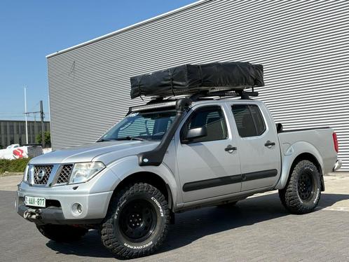 NISSAN NAVARA 2.5DCI 172PK + TENT OP HET DAK LICHTE-VRACHT, Auto's, Nissan, Bedrijf, Te koop, Navara double cab, 4x4, Diesel, Euro 4