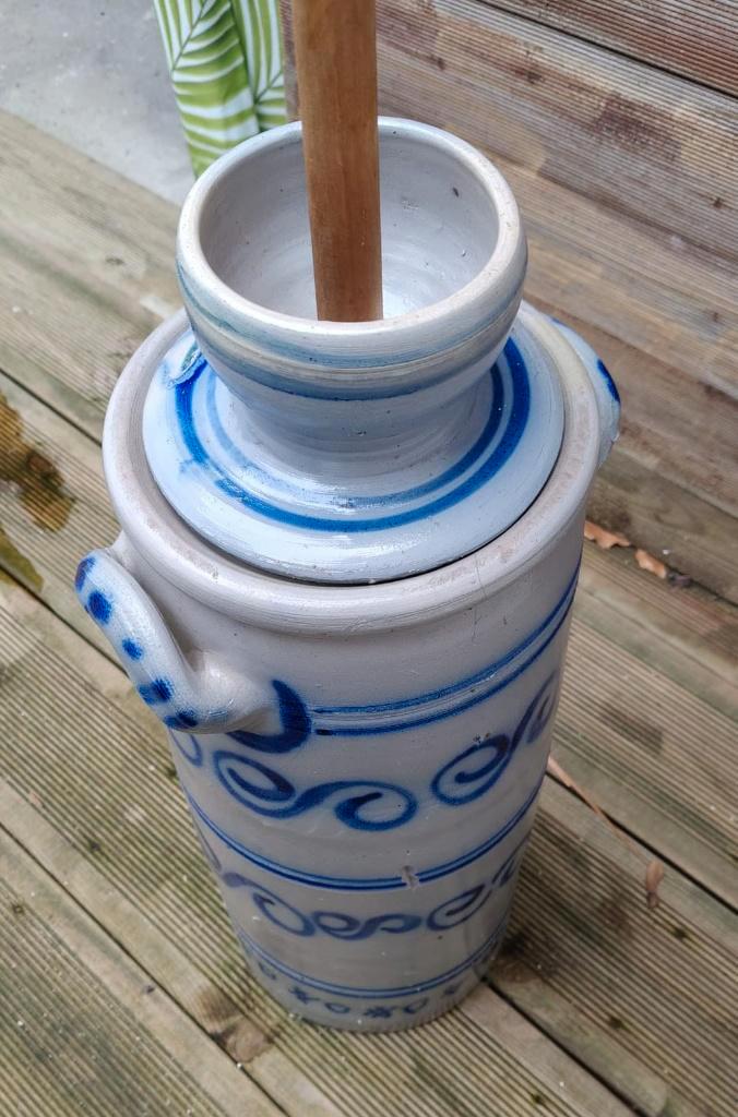 Authentieke Vintage Steengoed Boterkarn (Steingut), Antiek en Kunst, Antiek | Keramiek en Aardewerk, Ophalen