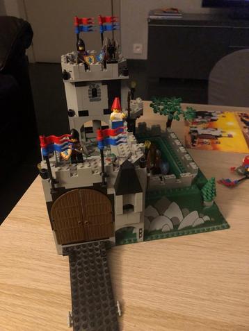 Lego 6081 King’s Mountain fortress