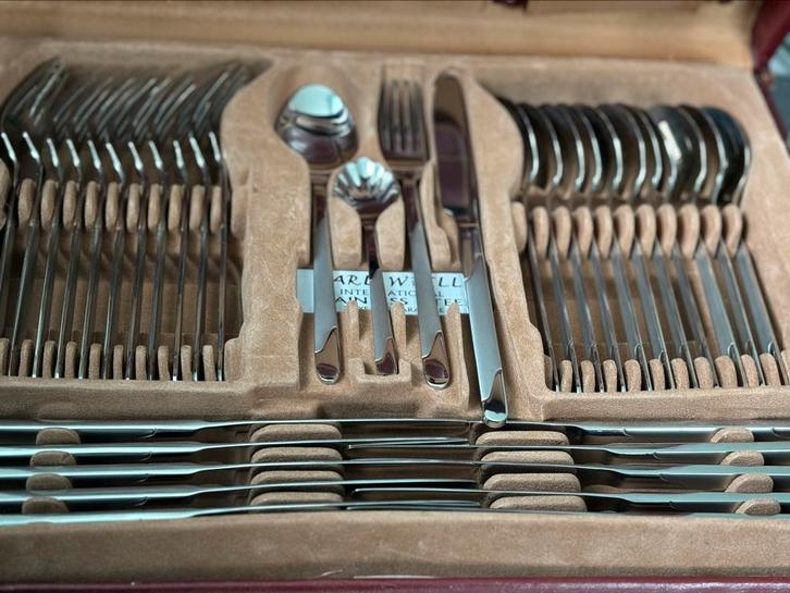 Carl Weill  Ménagère classique 71 pièces, Huis en Inrichting, Keuken | Bestek, Nieuw, Bestekset, Inox of Chroom, Ophalen