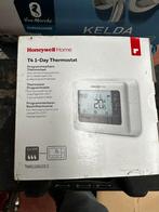 thermostat filaire Honeywell  t4 1 jour, Enlèvement, Comme neuf