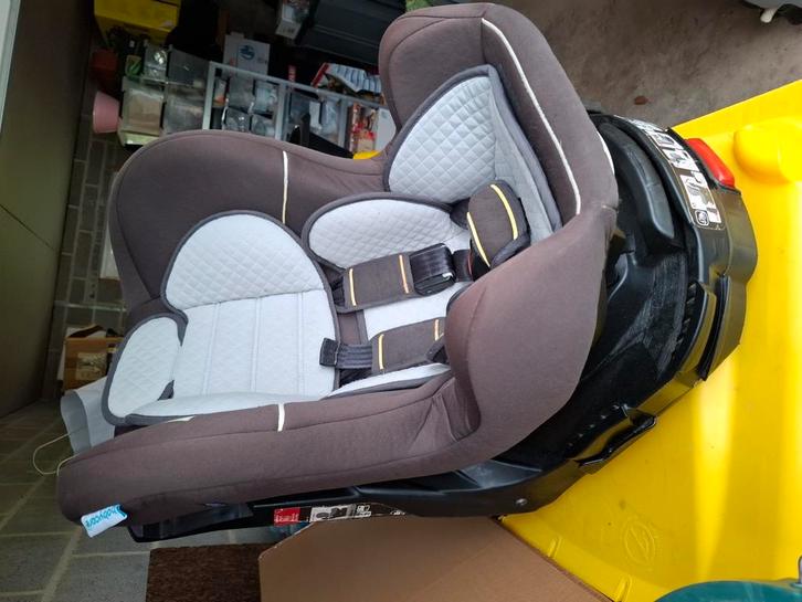 BABYCARE tweedehands autostoeltje, Kinderen en Baby's, Autostoeltjes, Gebruikt, Autogordel, Ophalen