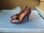Vintage Schoenen Dames, Pumps, Ophalen of Verzenden, Gedragen, Rood