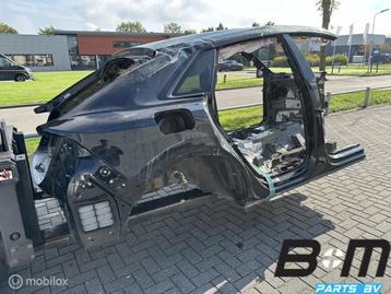 Plaatwerk / Snijdelen Audi Q8 Etron 2023 LY9T . beschikbaar voor biedingen