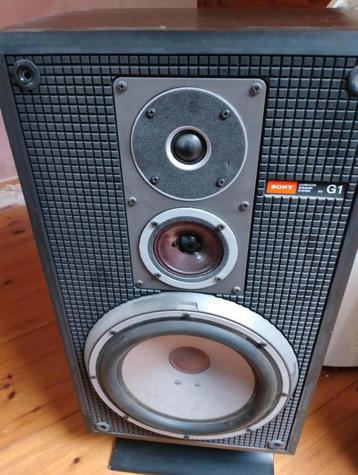 Vintage Sony speakers met voet  beschikbaar voor biedingen